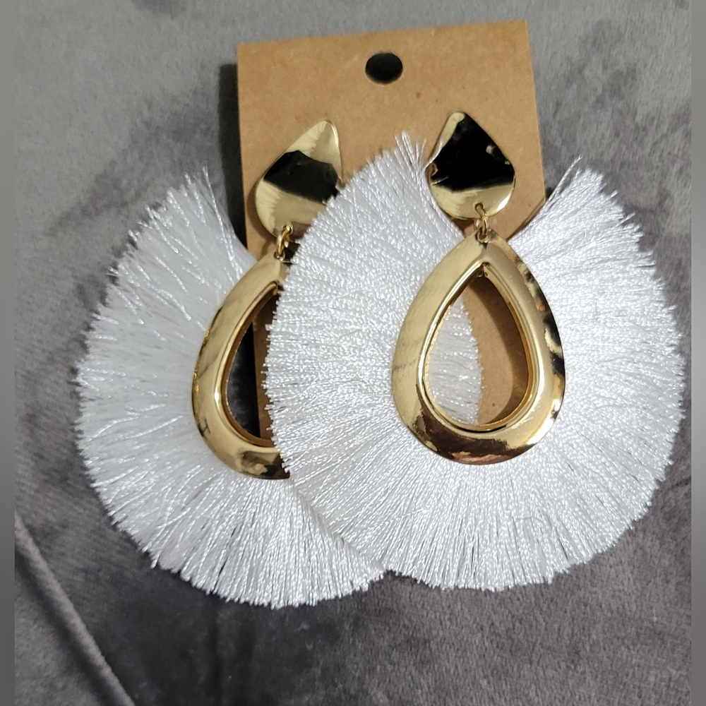 Large White Bohemian Tassel/Fringe Water Drop Dangle Earrings